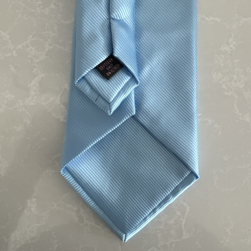 Versa Collezioni 100% Silk Solid Baby  Blue Neck Tie - Picture 5 of 6